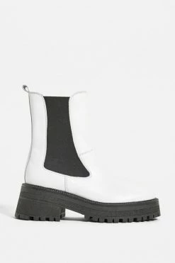 Discount 🎉 Urban Outfitters 👩 Women's UO Brax Chunky Chelsea Ankle Boot White 🤩 -Dr. Martens Sales unnamed file 1417