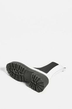 Discount 🎉 Urban Outfitters 👩 Women's UO Brax Chunky Chelsea Ankle Boot White 🤩 -Dr. Martens Sales unnamed file 1419