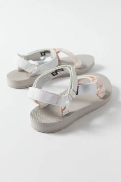 Best Sale 🔥 Women's Teva Original Universal 🩴 Sandal Pearl Multi 🛒 -Dr. Martens Sales unnamed file 1429