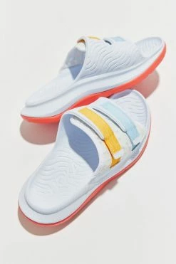 New 🔥 HOKA ONE ONE® 👩 Women's HOKA ONE ONE® Ora Luxe Slide 🩴 Sandal White + Camellia ⭐ -Dr. Martens Sales unnamed file 1466