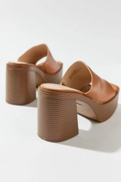 Flash Sale ✨ Urban Outfitters 👩 Women's UO Paloma Mule Platform 🩴 Sandal Brown ✔️ -Dr. Martens Sales unnamed file 1471