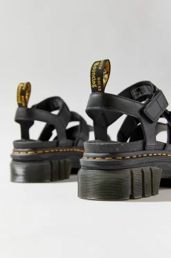 New đ Women's Dr. Martens Ricki Leather 3-Strap Platform 𩴠Sandal Black đ 9 New đ Women's Dr. Martens Ricki Leather 3-Strap Platform 𩴠Sandal Black đ -Dr. Martens Sales unnamed file 1486