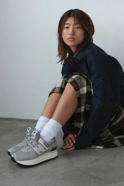 Best Sale ⌛ Women's New Balance 574+ Platform 👟 Sneaker Grey Multi 🎉