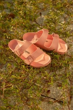 New 🎁 Women's Birkenstock Arizona EVA 🩴 Sandal Coral Peach 🔔