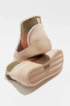 Deals 👏 Women's Rocket 🦮 Dog Flair High-Top Platform 👟 Sneaker Multi Patchwork 🔥 -Dr. Martens Sales unnamed file 173