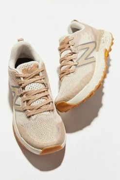 Deals 🛒 Women's New Balance Fresh Foam X Hierro V7 Trail 👟 Sneaker Golden Hour + Moon Shadow 🎉 -Dr. Martens Sales unnamed file 178