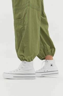 Best reviews of 🔔 Women's Converse Chuck Taylor All Star Canvas Platform High Top 👟 Sneaker White 🤩