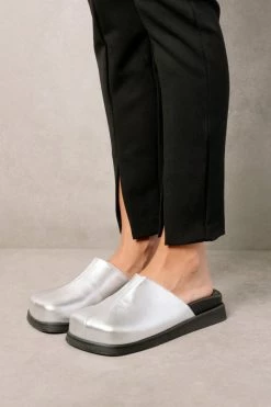 Dr. Martens Sales 41 Flash Sale ❤️ Women's ALOHAS Whiz Leather Mule Shimmer Silver ❤️