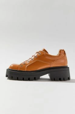 Wholesale 🥰 Urban Outfitters 👩 Women's UO Alyssa Oxford Honey 🎁 -Dr. Martens Sales unnamed file 1972