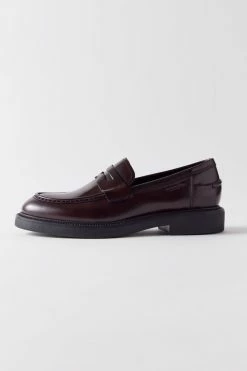 Best reviews of 🥰 Women's Vagabond 👟 Shoemakers Alex Loafer Maroon 😉 -Dr. Martens Sales unnamed file 2027