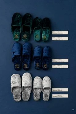 Coupon 🔔 Women's Puebco Velvet Slipper Silver ❤️ -Dr. Martens Sales unnamed file 2191