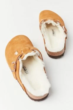 Cheapest ❤️ Women's Birkenstock Shearling Boston Clog Mink 😍 -Dr. Martens Sales unnamed file 2271
