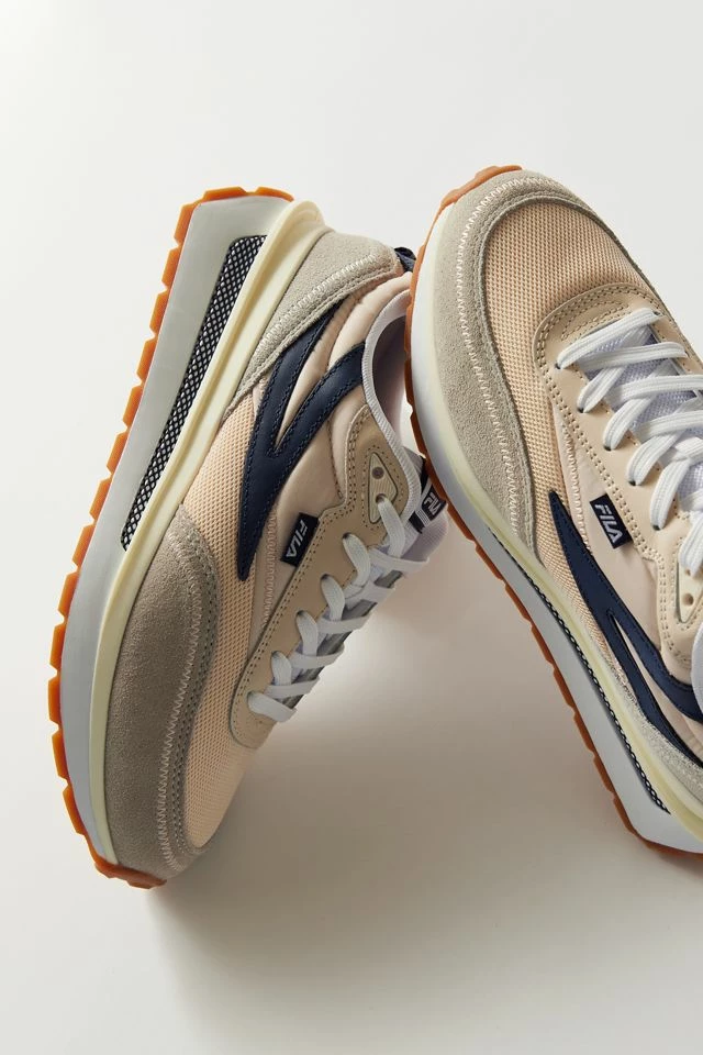 Promo โ๏ธ Women's FILA Renno ๐ Sneaker Neutral โ 3 Promo โ๏ธ Women's FILA Renno ๐ Sneaker Neutral โ