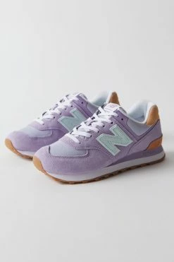 Discount ๐ Women's New Balance 574 Spring ๐ Sneaker Raw Amethyst + Violet Haze โค๏ธ 9 Discount ๐ Women's New Balance 574 Spring ๐ Sneaker Raw Amethyst + Violet Haze โค๏ธ -Dr. Martens Sales unnamed file 414