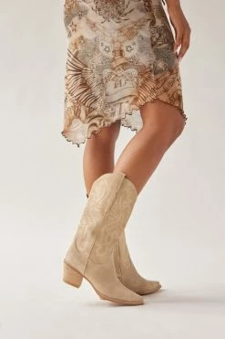 Wholesale ⌛ Women's Jeffrey Campbell Dagget Western Boot Sand Suede ⌛ -Dr. Martens Sales unnamed file 558