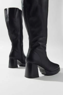 Cheap ⌛ Urban Outfitters 👩 Women's UO Lara Zip Tall Boot Black ⌛ -Dr. Martens Sales unnamed file 591