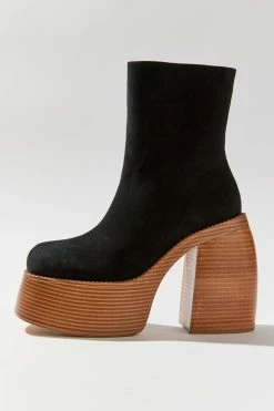 Best deal ❤️ Urban Outfitters 👩 Women's UO Anna Leather Platform Boot Black 🎁 -Dr. Martens Sales unnamed file 687