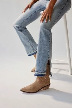 New 😉 Urban Outfitters 👩 Women's UO Fallon Suede Cowboy Boot Taupe 😀 -Dr. Martens Sales unnamed file 744