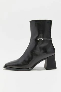 Best Sale 🔔 Women's Vagabond 👟 Shoemakers Hedda Buckle Boot Black 👍