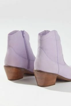 Wholesale ๐ Women's Seychelles Under The Stars Cowboy Boot Lavender โญ 9 Wholesale ๐ Women's Seychelles Under The Stars Cowboy Boot Lavender โญ -Dr. Martens Sales unnamed file 818