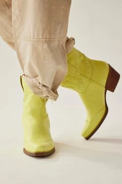 Discount 👏 Women's Circus NY Josephina Cowboy Boot Yellow 💯 -Dr. Martens Sales unnamed file 888