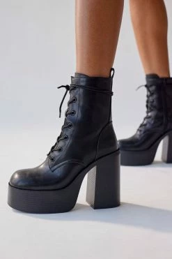 Top 10 🎉 Urban Outfitters 👩 Women's UO Noreen Lace-Up Platform Boot Black 😀 -Dr. Martens Sales unnamed file 923