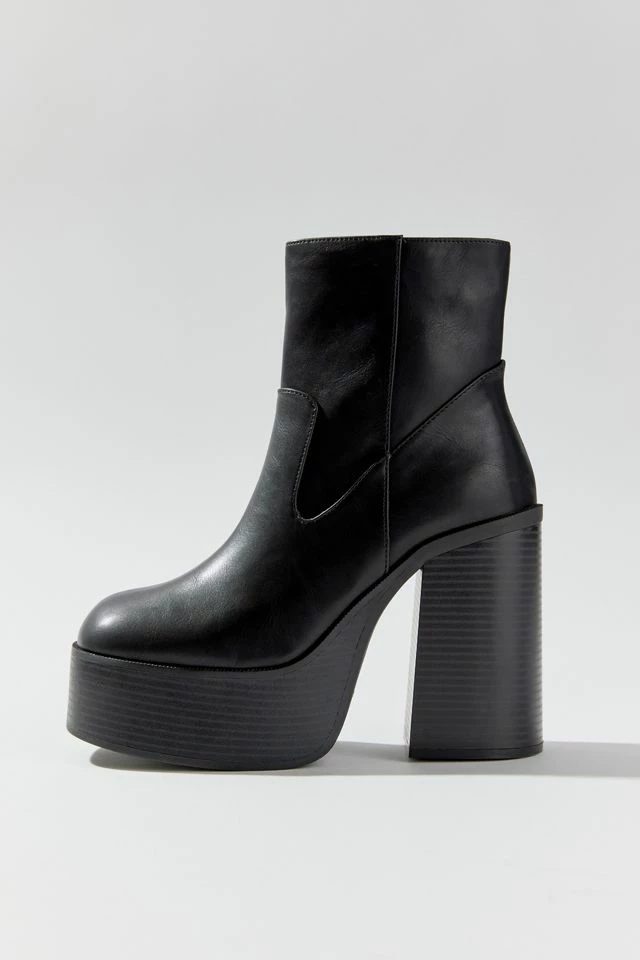 Promo ๐ Urban Outfitters ๐ฉ Women's UO Noreen Platform Boot Black ๐ 7 Promo ๐ Urban Outfitters ๐ฉ Women's UO Noreen Platform Boot Black ๐ - Image 5