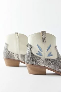 Best Sale ❤️ Women's BC Footwear Cowpoke Cowboy Boot Neutral Multi 🔥 -Dr. Martens Sales unnamed file 954