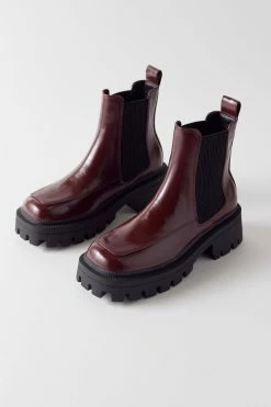 Promo đ Urban Outfitters đŠ Women's UO Chrissy Square-Toe Chelsea Boot Maroon đ 8 Promo đ Urban Outfitters đŠ Women's UO Chrissy Square-Toe Chelsea Boot Maroon đ -Dr. Martens Sales unnamed file 974