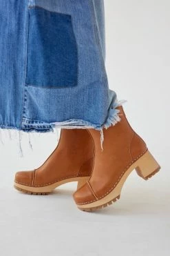 Best Sale 🎁 Women's Swedish Hasbeens Stitchy Boot Neutral 🎁 -Dr. Martens Sales unnamed file 983